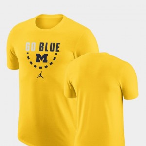 College T-Shirt For Men's Maize Michigan Basketball Team
