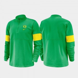 University of Oregon Green Mens 2019 Coaches Sideline Half-Zip Performance College Jacket