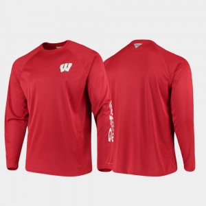 PFG Terminal Tackle Long Sleeve Red Men's Omni-Shade Wisconsin Badgers College T-Shirt